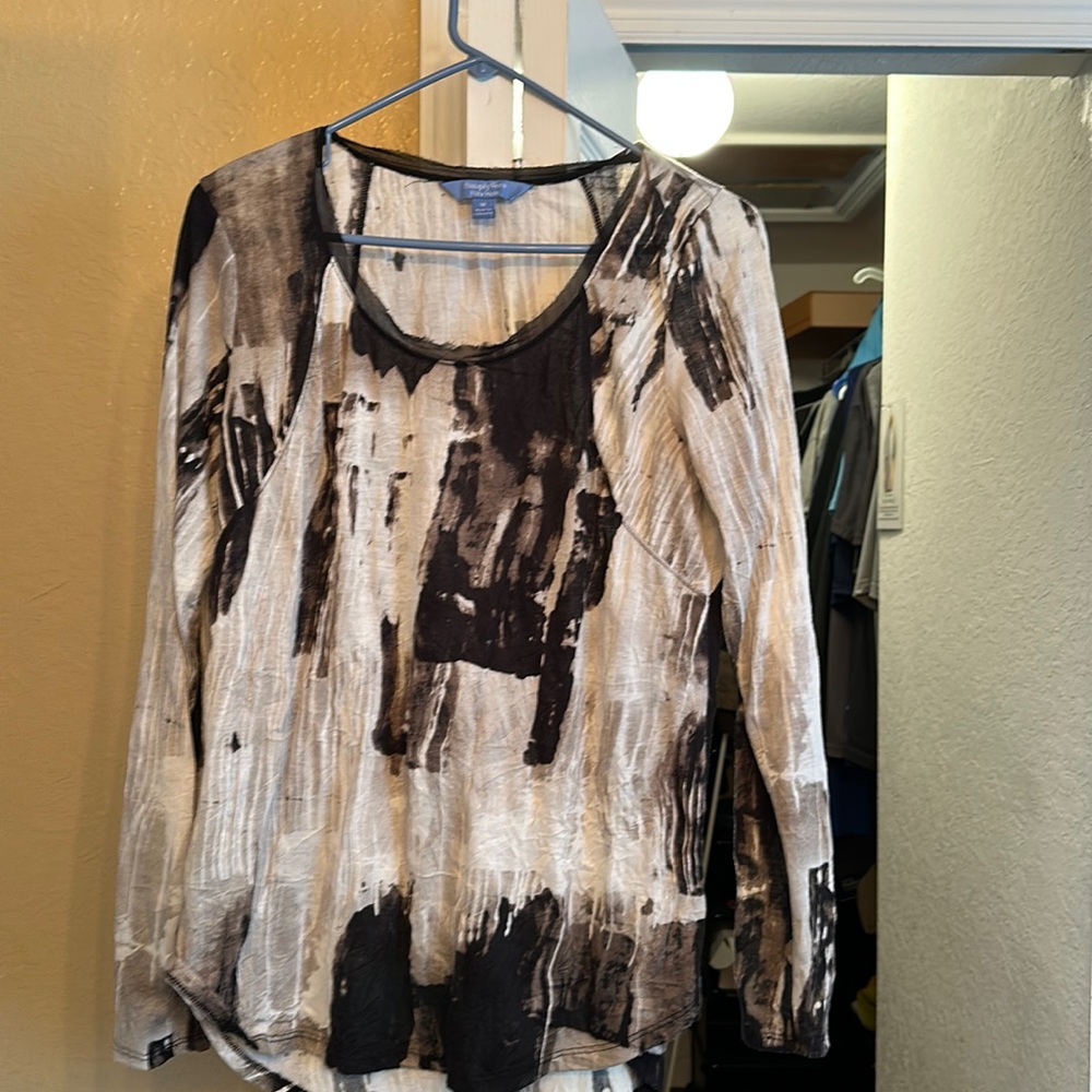 Women’s dressy long sleeve shirt